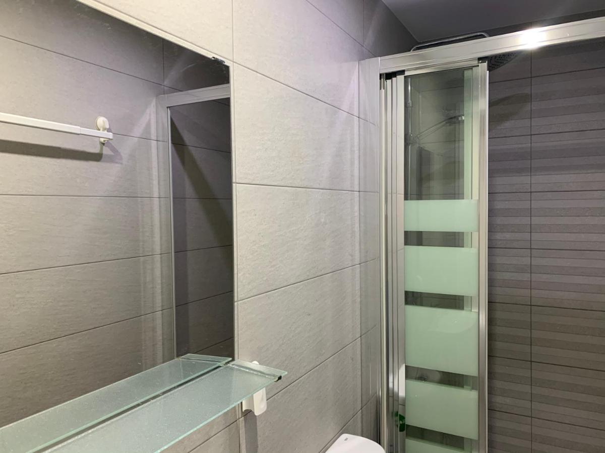 Lujoso Duplex En La Playa Con Vistas Al Mar Lejlighed Torremolinos Eksteriør billede